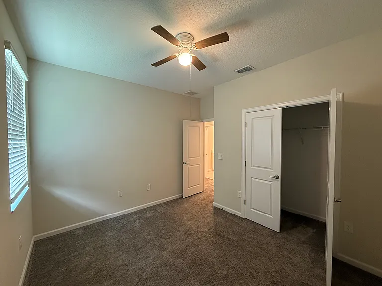 17016 Quicksilver Ave — Photo 12