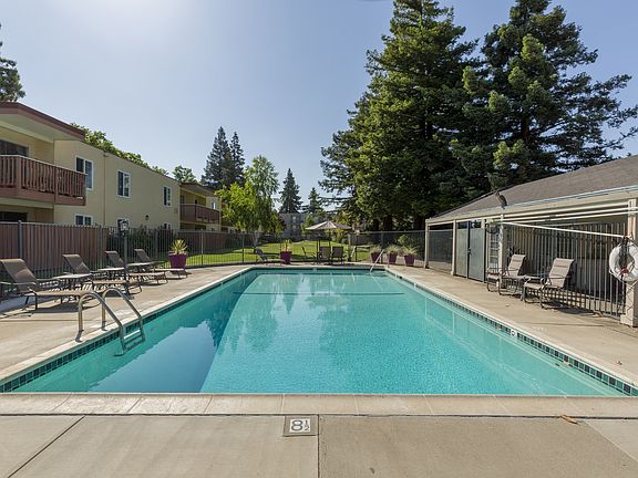 4th image of 38655 Paseo Padre Pkwy #1-116