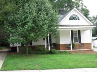 417 S Barbour St, Clayton, NC 27520