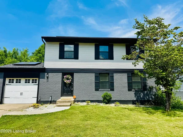 8809 Old Ironsides Dr, Louisville, KY 40228