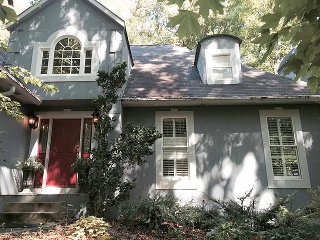 604 Lee Rd photo 1