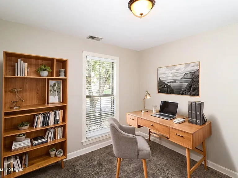 6885 Lagrange Grove Dr — Photo 14