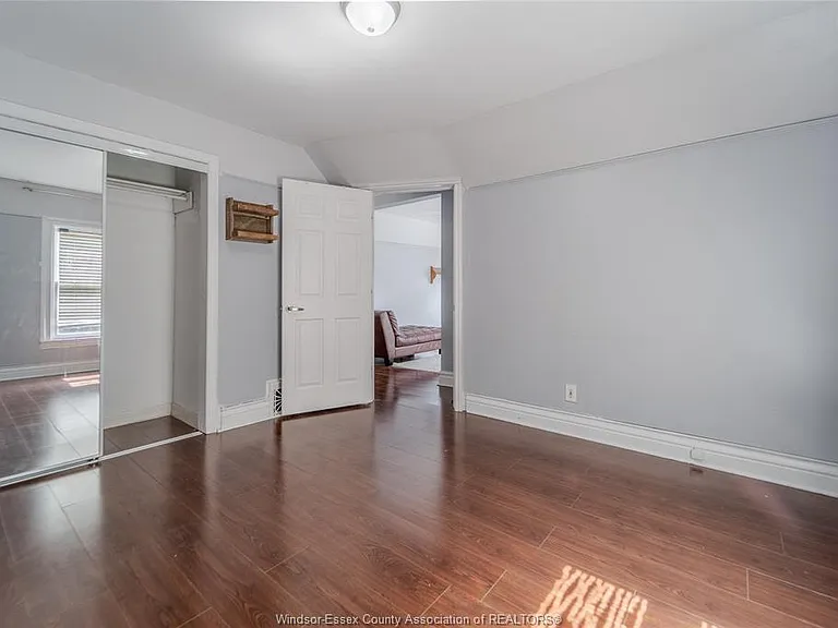 752 Windermere Rd #UPPER — Photo 12