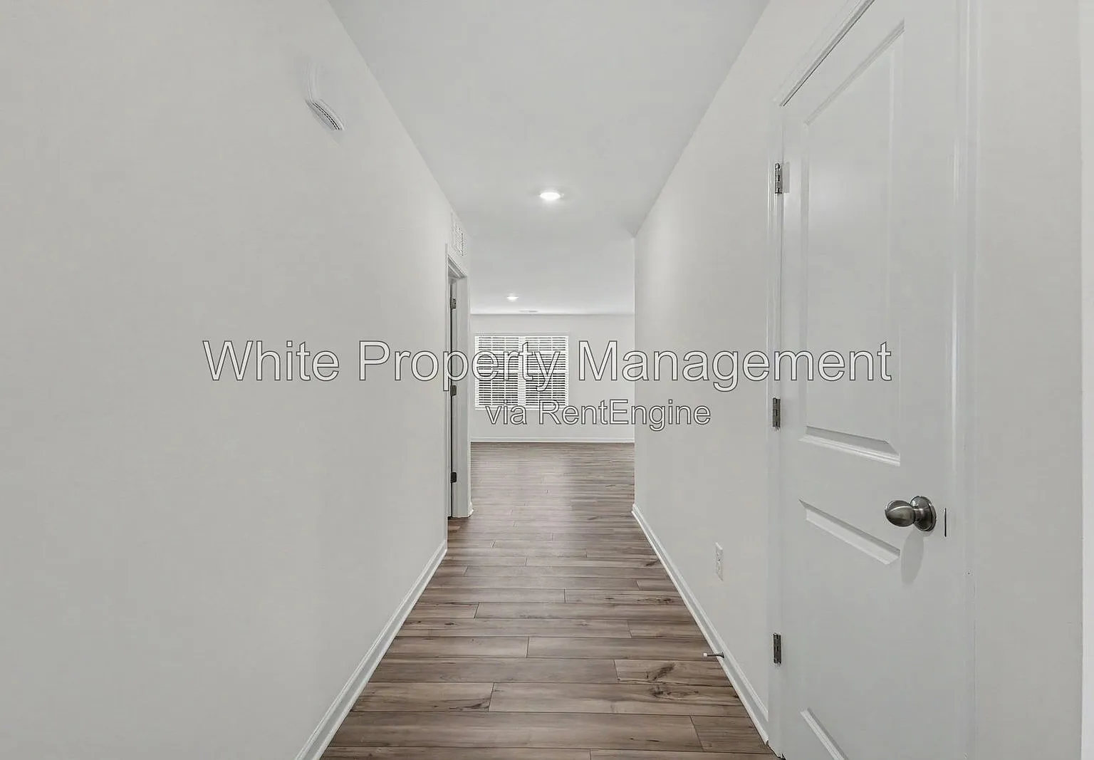 3 bed, 2.0 bath, 1399 sqft, $1,995 — Photo 4