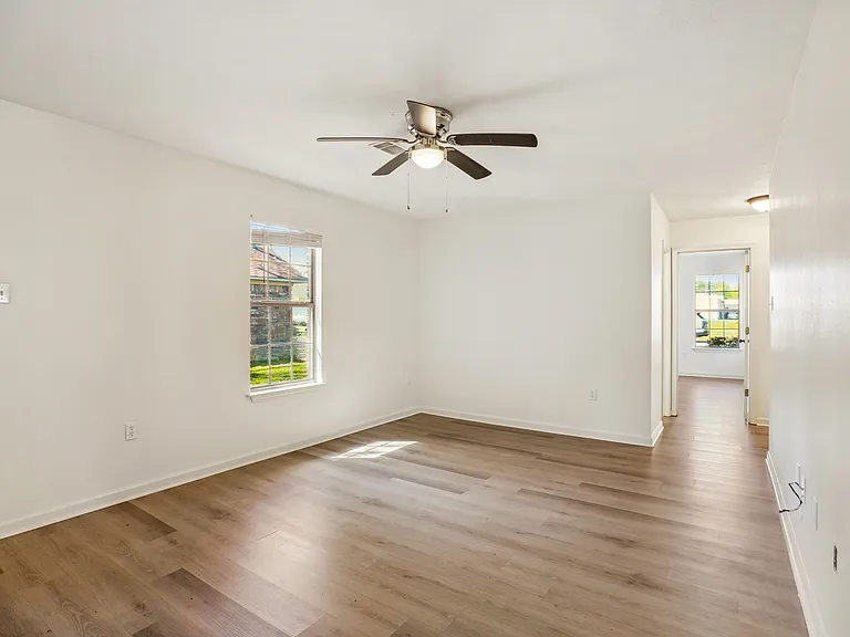 509 Polk St #A — Photo 6