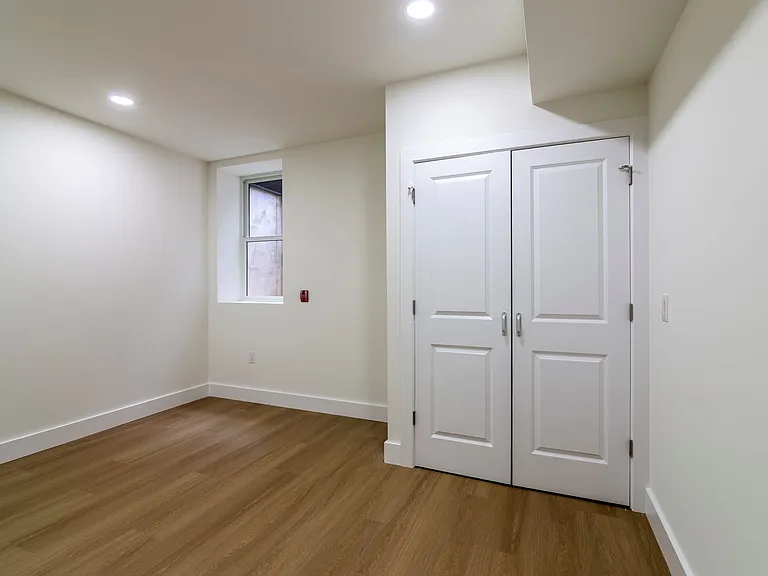 3956 Parrish St — Photo 20