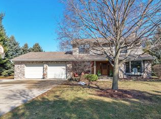 N71W27238 Hansen Dr, Lisbon, WI