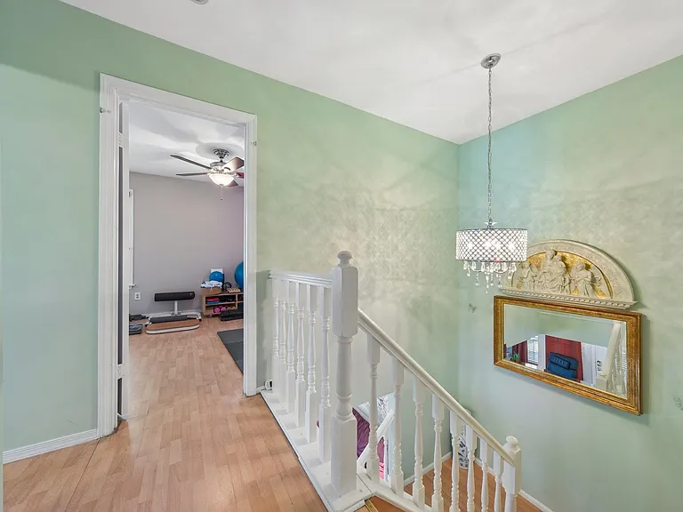 212 Westchester Ct #8 — Photo 11