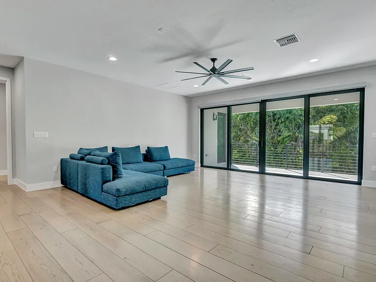 17081 Five Waters Ave — Photo 32