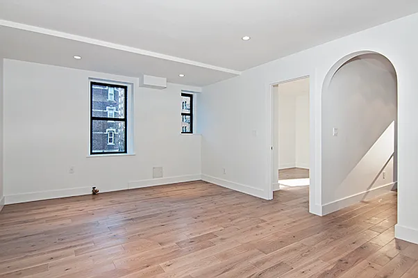 Rented by Bold New York | media 7