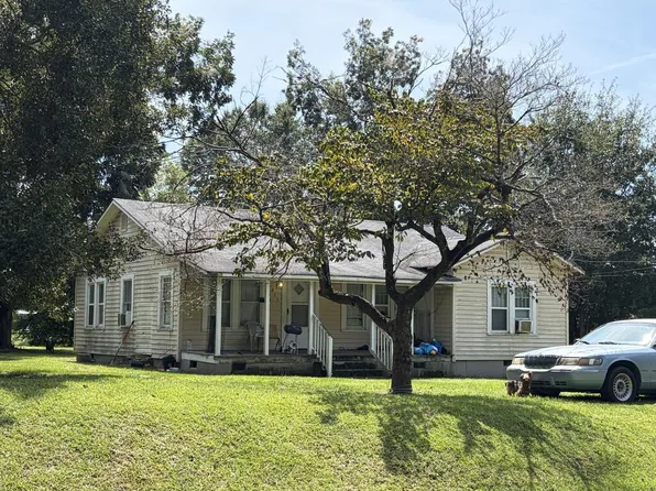 411 Westend Ave, Ashburn, GA 31714