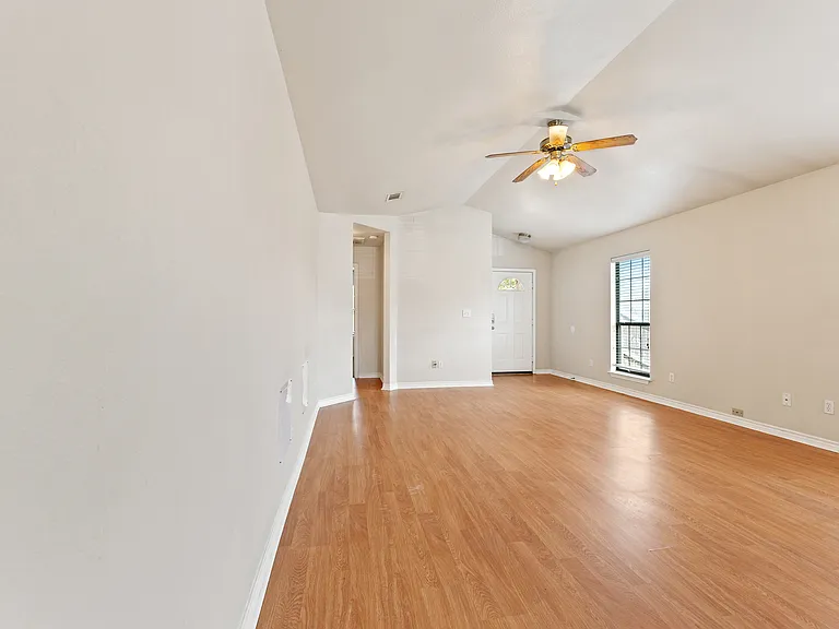 100 Sendero Dr — Photo 12