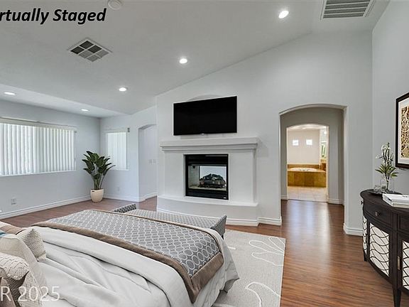3rd image of 1401 Via Savona Dr