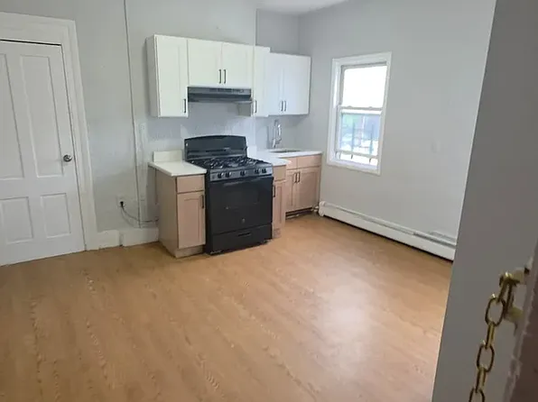 303 Grand St Floor 2, Paterson, NJ 07501
