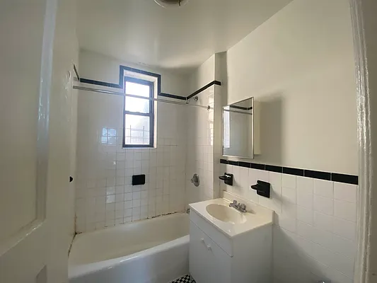 Rented by MQ Realty LLC | media 12