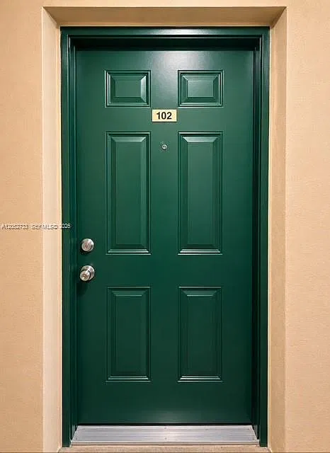 1015 NW 45th Ave — Photo 3