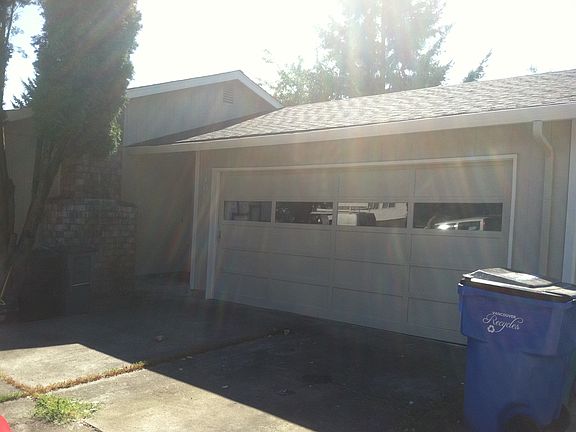 2nd image of 4108 NE 131st Ave