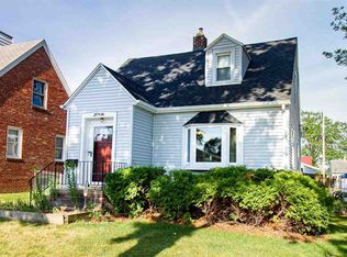 2008 Mallory St SW, Cedar Rapids, IA 52404