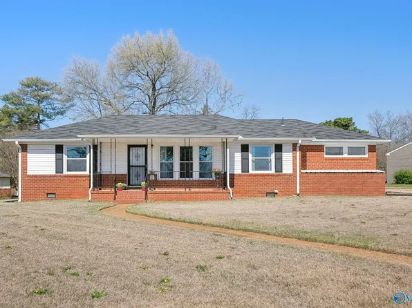 2003 Brookline Dr NW, Huntsville, AL 35810