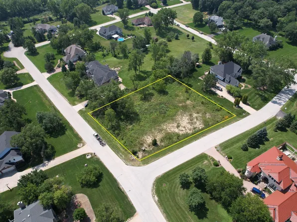 13155 Da Vinci St, Lemont, IL 60439