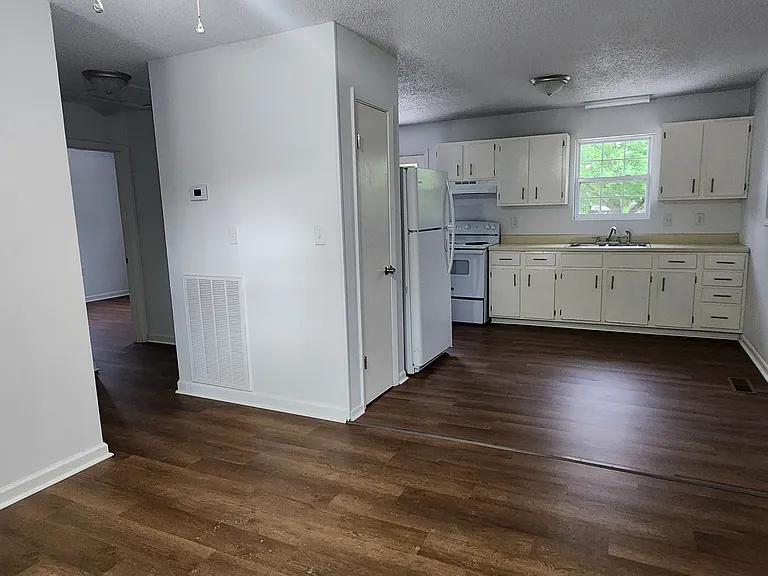 89 County Road 1247 — Photo 4