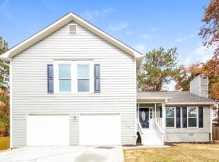 2840 Herron Cir, Snellville, GA 30039