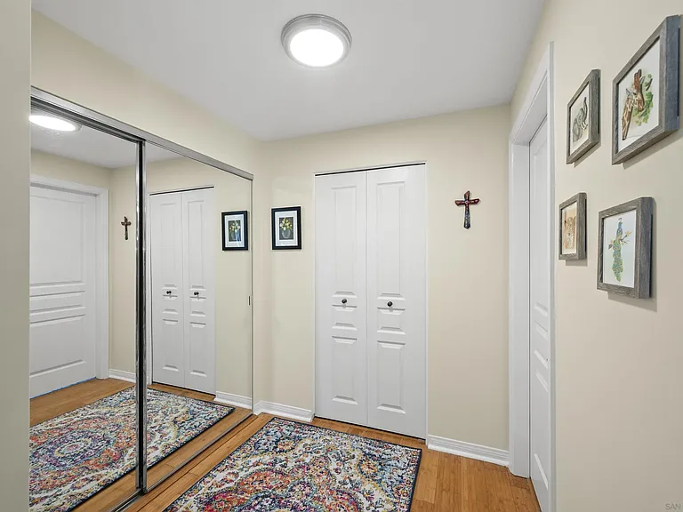531 Front St — Photo 9
