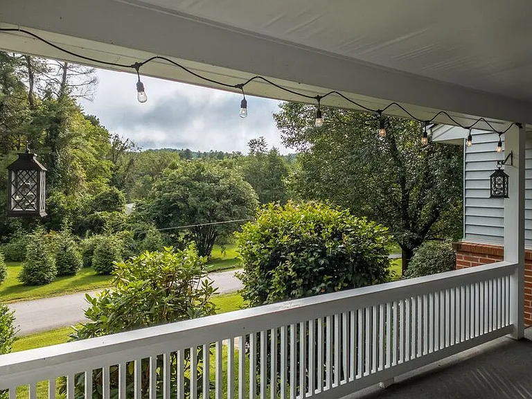 39 Reese Rd — Photo 3
