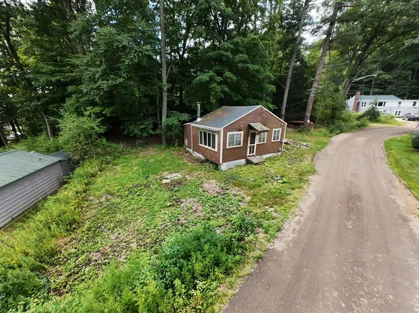 11 Chandler Rd, Holland, MA 01521