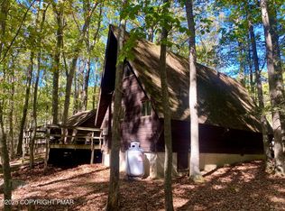 32 Arapahoe Cir, Hazleton, PA 18202