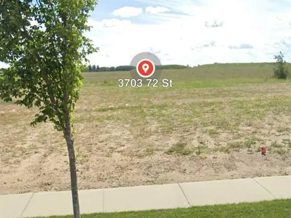 3703 72nd St, Camrose, AB T4V 3V2
