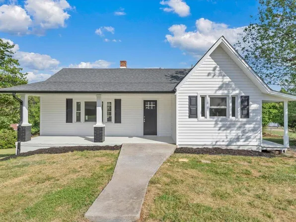 2138 Bailey Ave, Salem, VA 24153