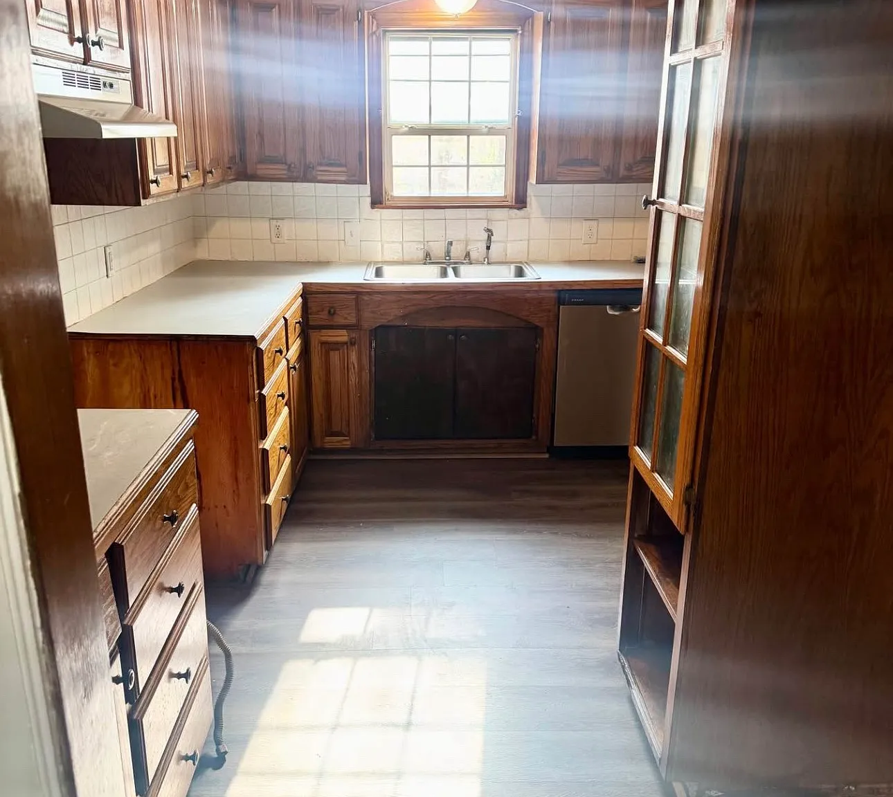 3 bed, 1207 sqft, $1,050 — Photo 3