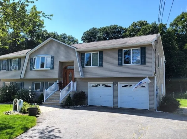 26 Post Ln, Riverdale Boro, NJ 07457