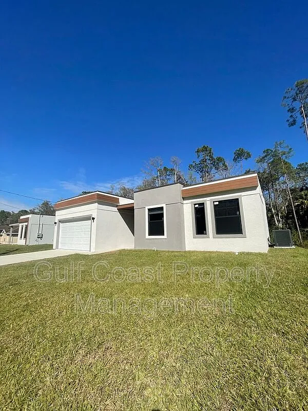 3 bed, 2.0 bath, 1310 sqft, $1,700 — Photo 2