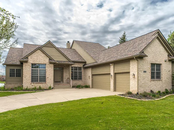 4324 Lohr Rd, Ann Arbor, MI 48108