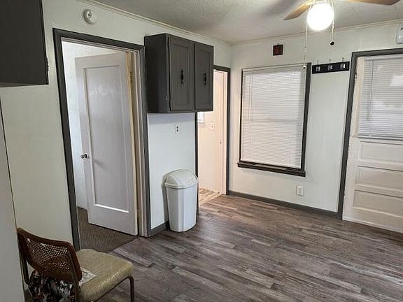 5th image of 2613 Bartlett Rd