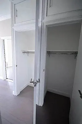 Rented by Universal Realty Group | media 31