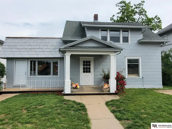 6512 Maple St, Omaha, NE 68104