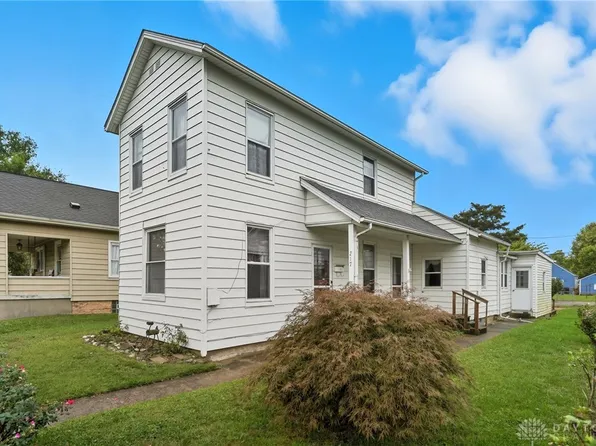 217 3rd St, Trenton, OH 45067