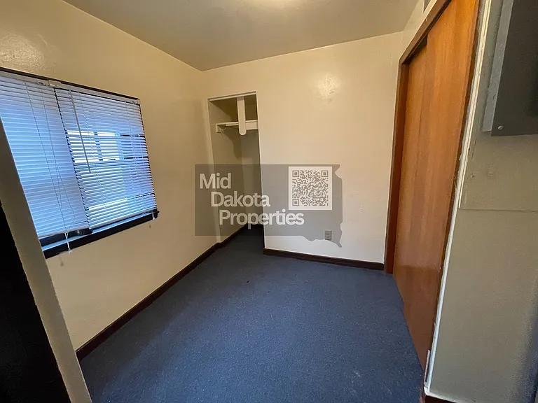 125-127 127 1/2 129 131 133 135 E #2 — Photo 9