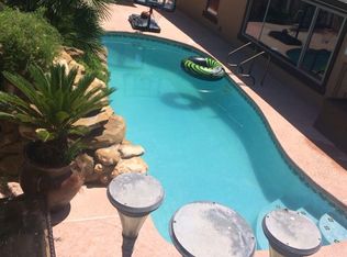 101 Yellowstone Lake Dr, Laredo, TX 78041