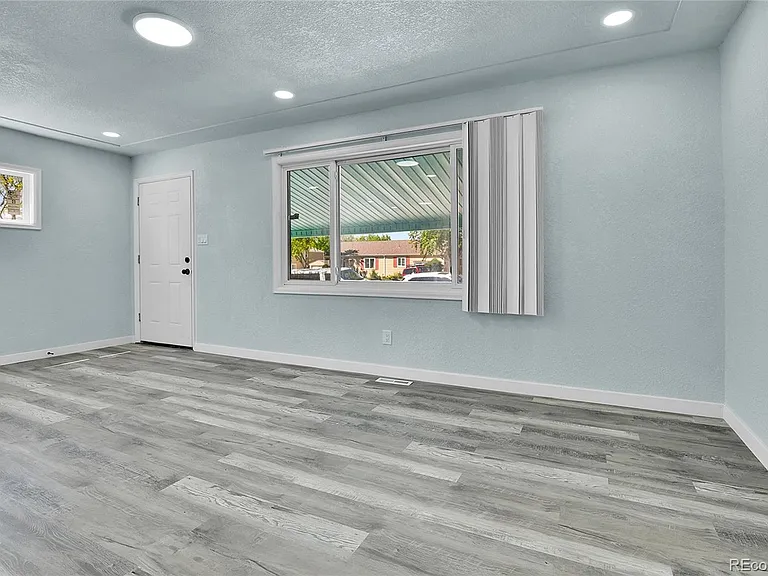 1500 S Wolcott Ct — Photo 6