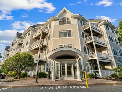 614 Pond St UNIT 1217, Braintree, MA, 02184