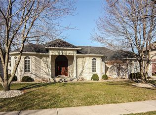 1018 Old Eagle Way, Greenwood, IN
