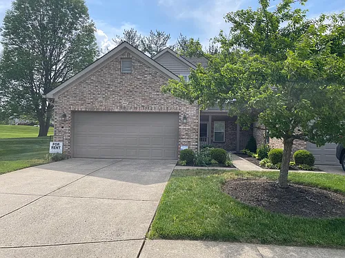 4665 Courtyard Dr Photo 1