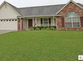 2609 Parkwood Dr, Claremore, OK 74017