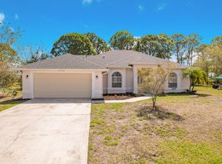 2342 SE Grand Dr, Port Saint Lucie, FL 34952