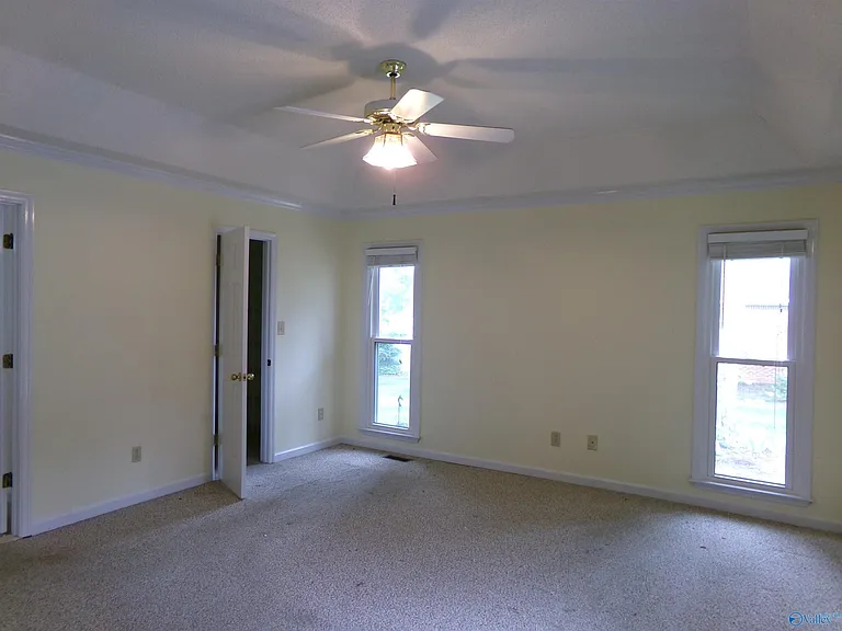 15010 Carlisle Dr SE — Photo 6
