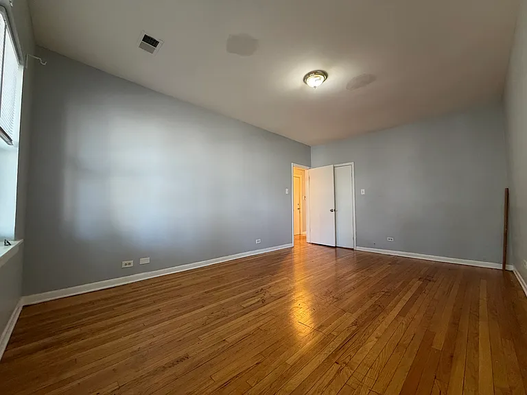 1st bedroom